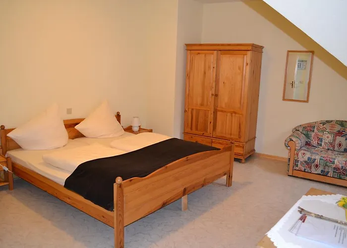 Weinhotel Platz מלון