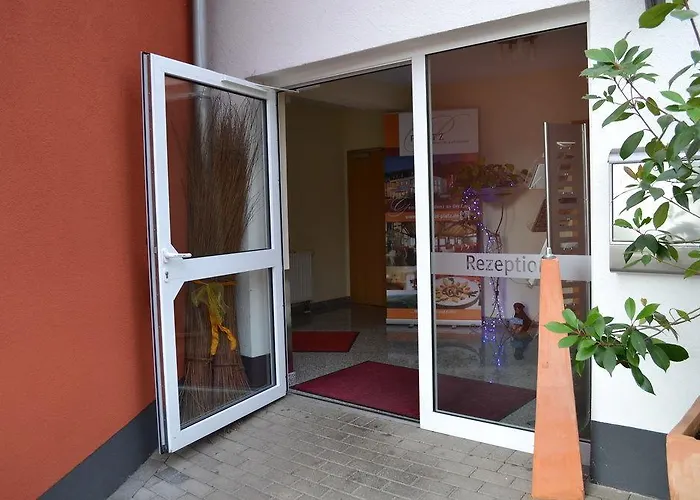 Weinhotel Platz מלון